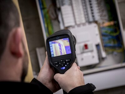 Seeing the Heat: How Thermal Imaging Keeps Electrical Systems Safe 